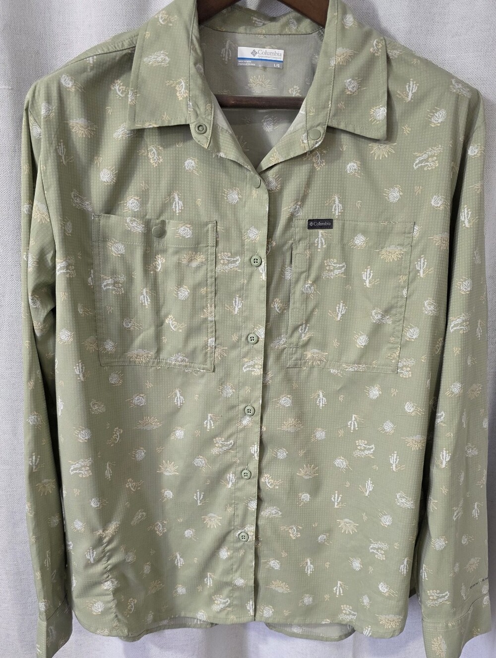 Columbia Silver Ridge Utility Long Sleeve Shirt Safari Cactus Print Size L
